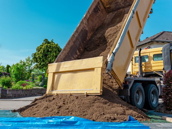Landscaping Soil Delivery - Landscaping Soil Delivery Baldwin County, Alabama